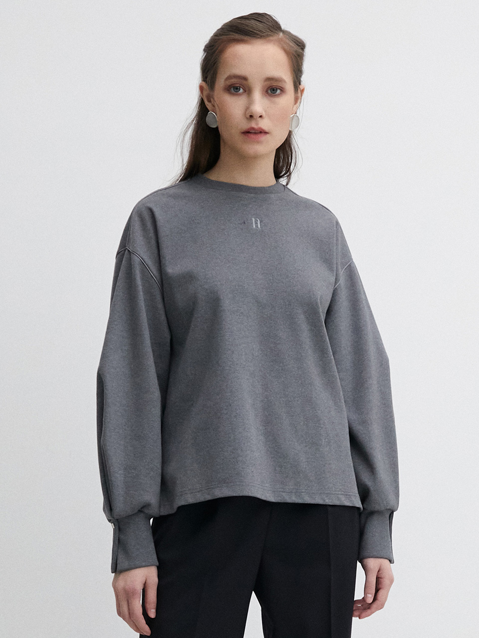 003 Puff Pin Tuck Sweatshirt - Grey