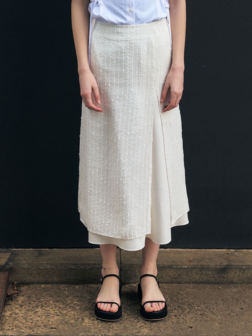 [5/16일 이후 배송] Sequin pleats layered long skirt - White