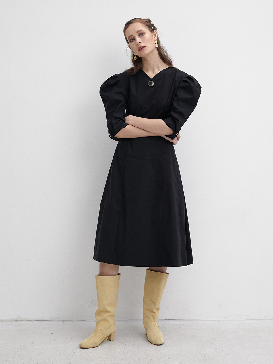 003 Sleeve twisted Bell Dress